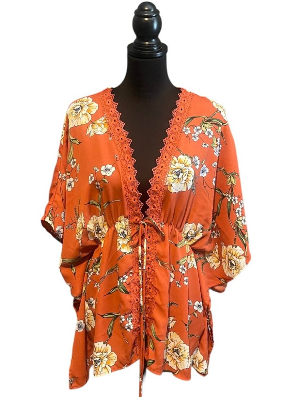 SPRING FLORAL KIMONO
